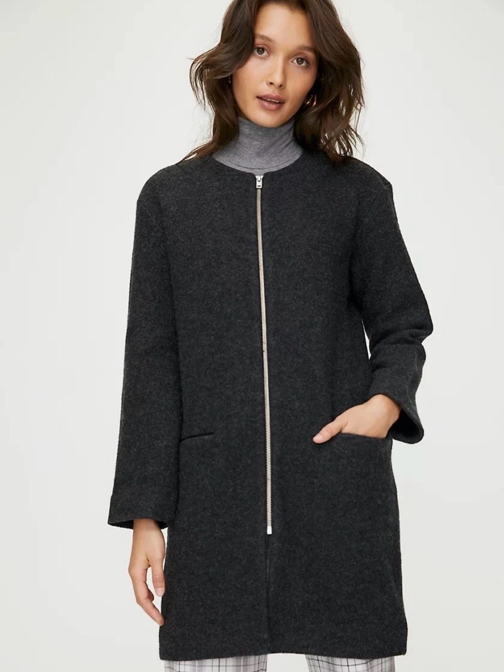 Aritzia Wilfred 100% Merino Wool Charcoal Zip Front Coat Jacket XS
